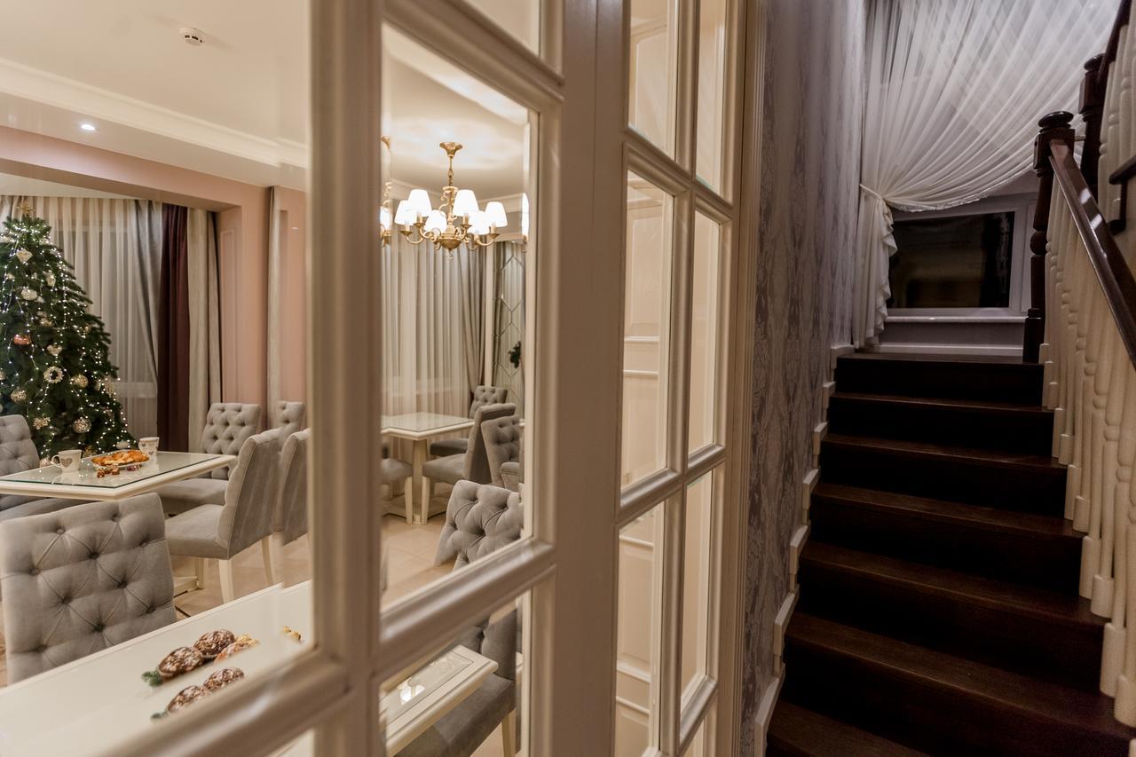 Galant Hotel Truskavets Buitenkant foto